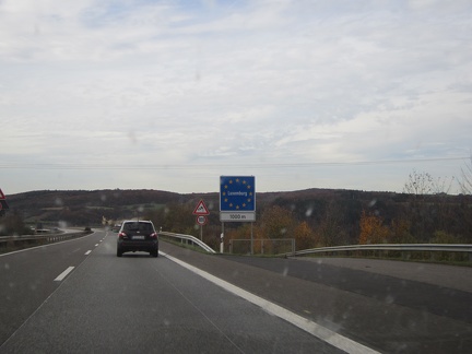 1 Luxembourg Sign